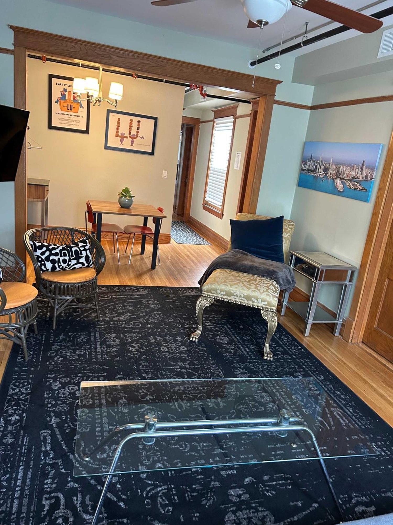 Blue Room In Dorothy'S Bnb Chicago Exteriér fotografie